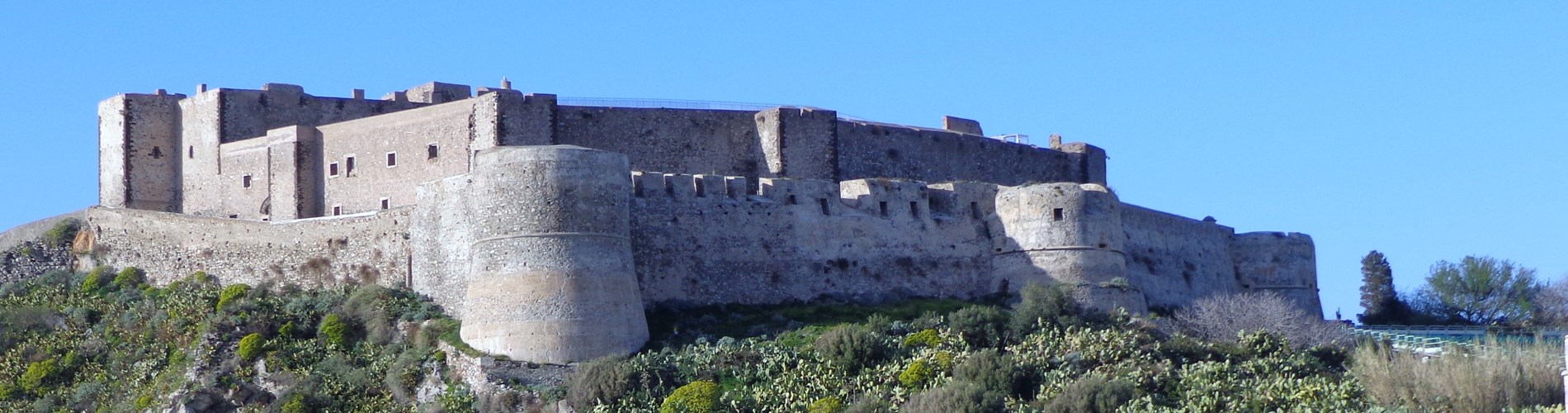 Immagine Lunedì 29 giugno dalle ore 8.30 alle ore 14.00 chiusura del Castello di Milazzo per operazioni di disinfestazione